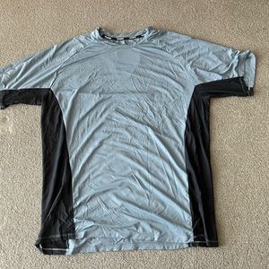Bo Athletics performance tee XL 22x29